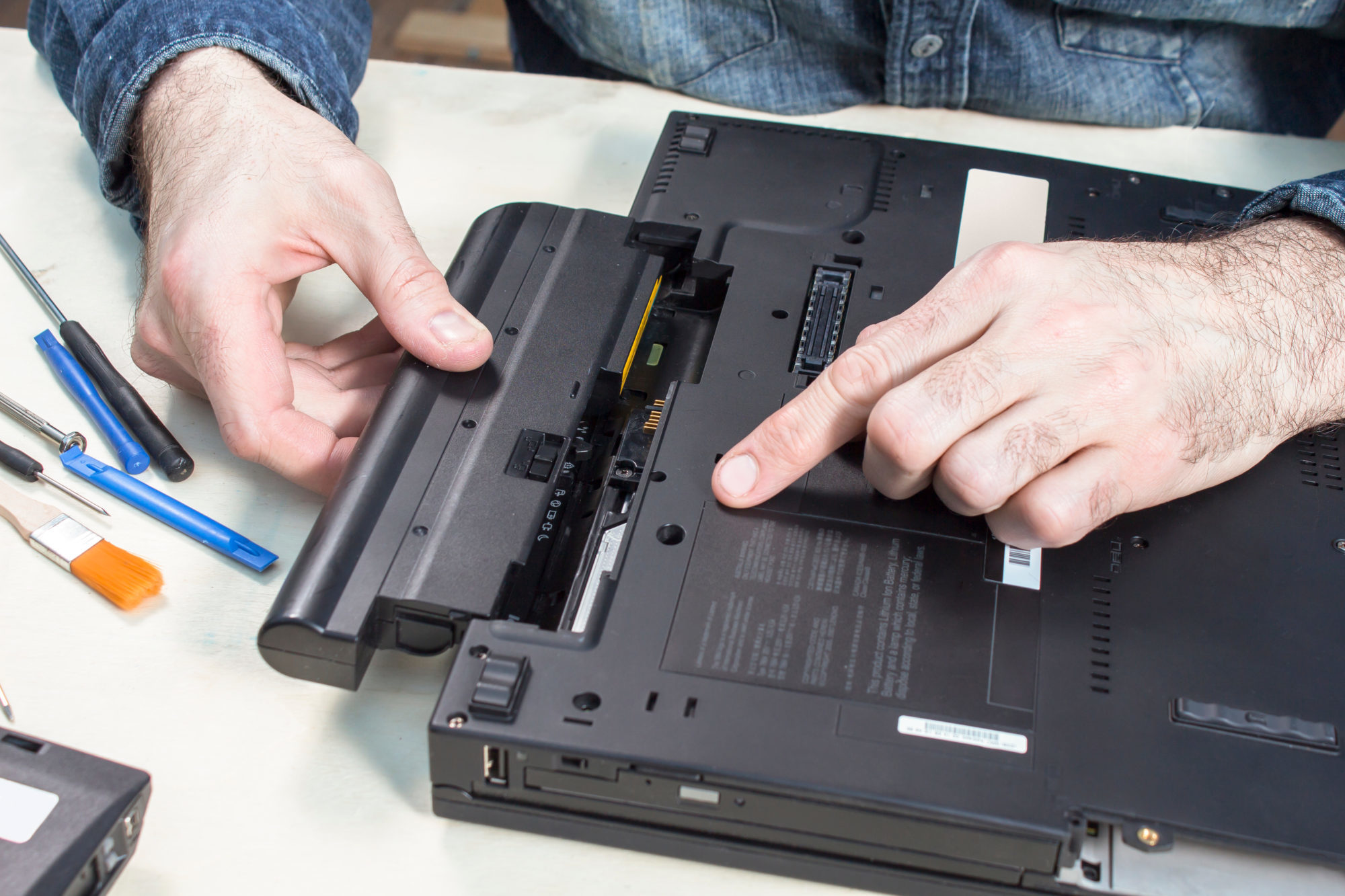 Laptop Battery Safety is No Laughing Matter